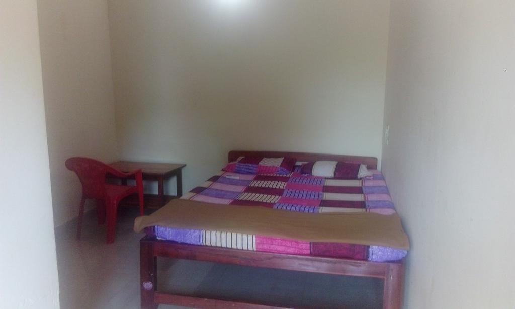 Radhabai Guest House Arambol Esterno foto