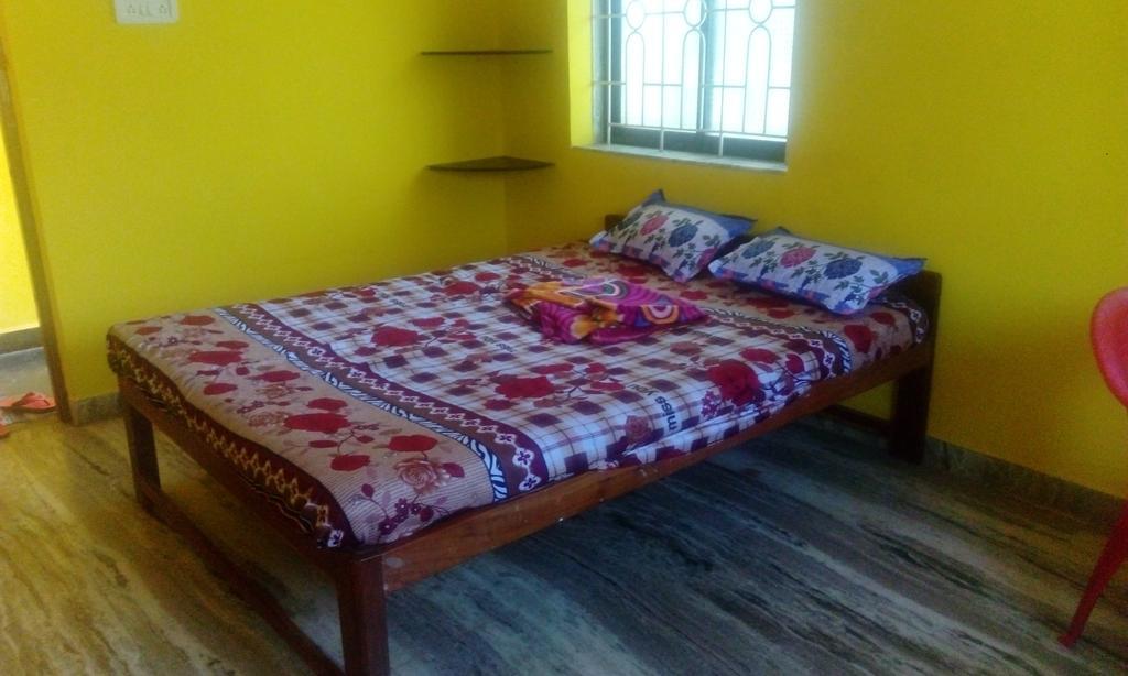 Radhabai Guest House Arambol Esterno foto