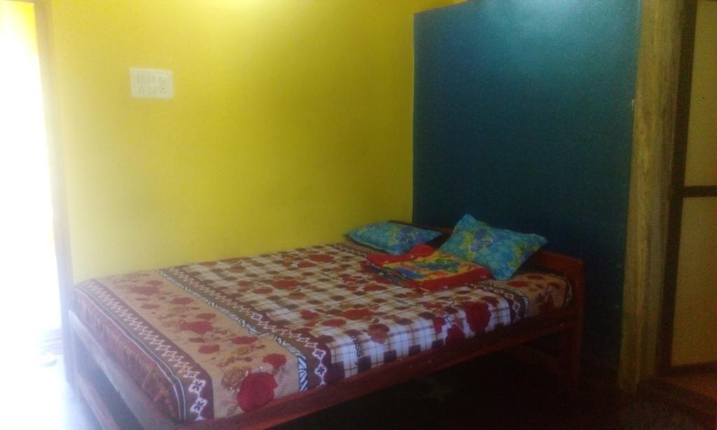 Radhabai Guest House Arambol Esterno foto